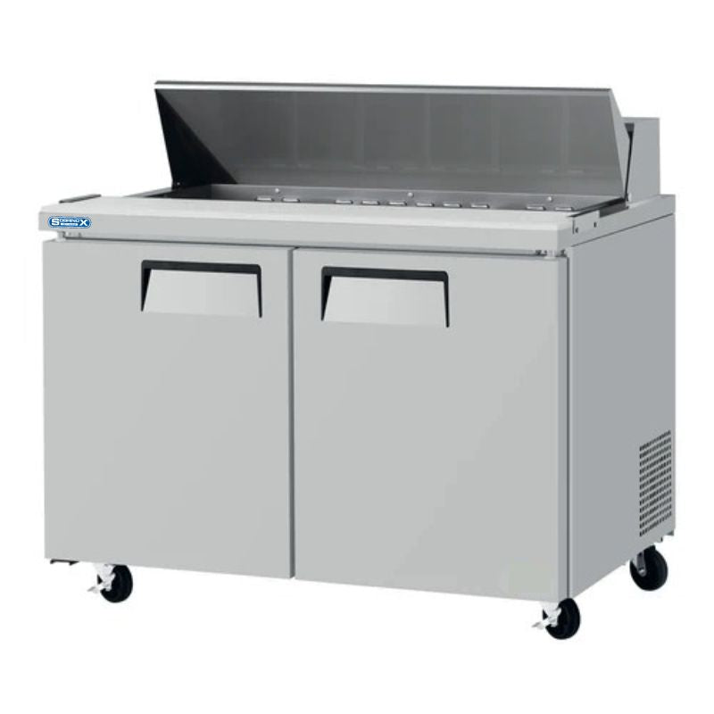 Mesa Refrigerada 2 Puertas Para Preparar Sándwiches Y Ensaladas, 20.73 Pies 2/5 HP 115V Sobrinox MRSS-60-2S